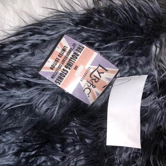 ❄️LYRIC CULTURE 3 SHADES OF GRAY FAUX FUR VEST❄️ - Picture 4 of 8